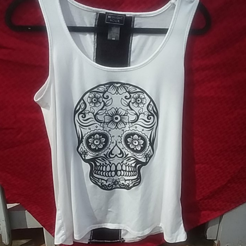 CLEARANCE ⚡Skull Tank Top
